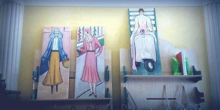 Tre delle mie signore tra le mie opere in esposizione presso Libreria Le Storie Camucia. Olio su tela. 